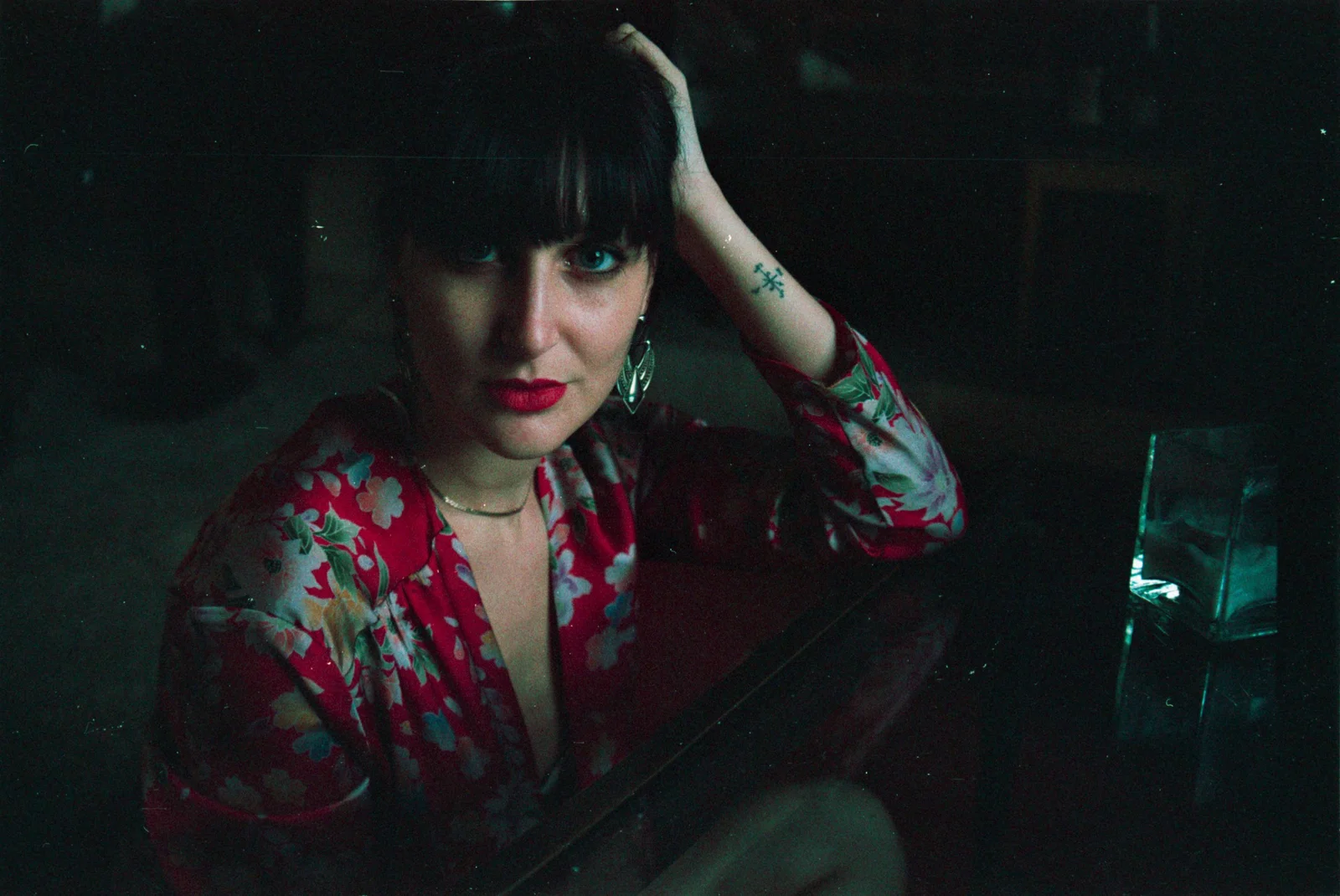 In the warm room — photograph 4