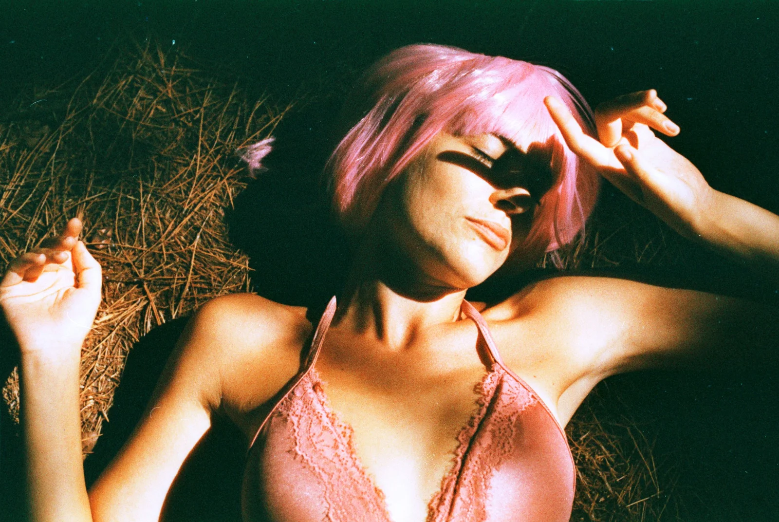 Waking the witch — Color — photograph 7