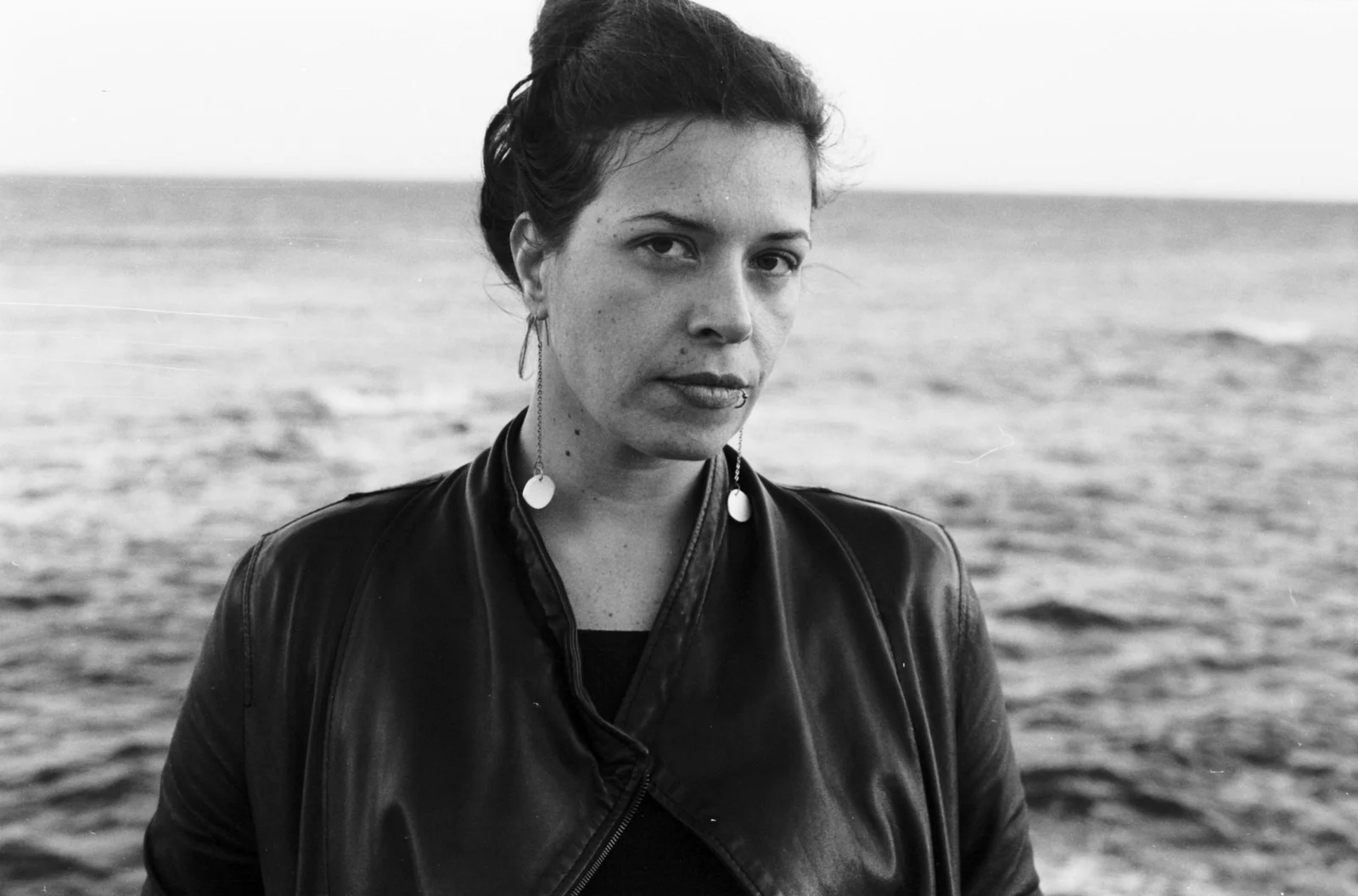 Vivienne - Ceramic Art — Black & White — photograph 9