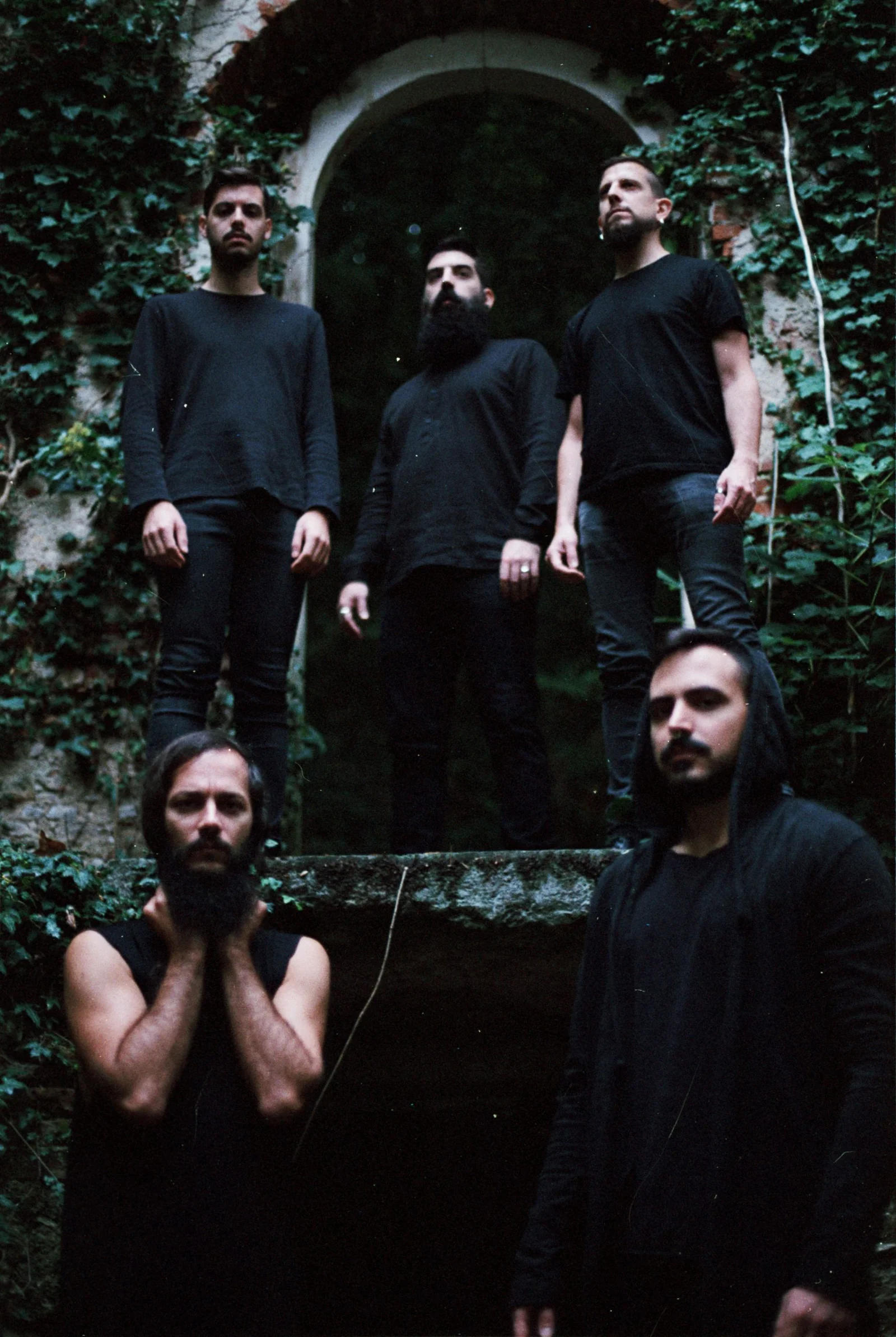 Die Sünde - Strega — photograph 11