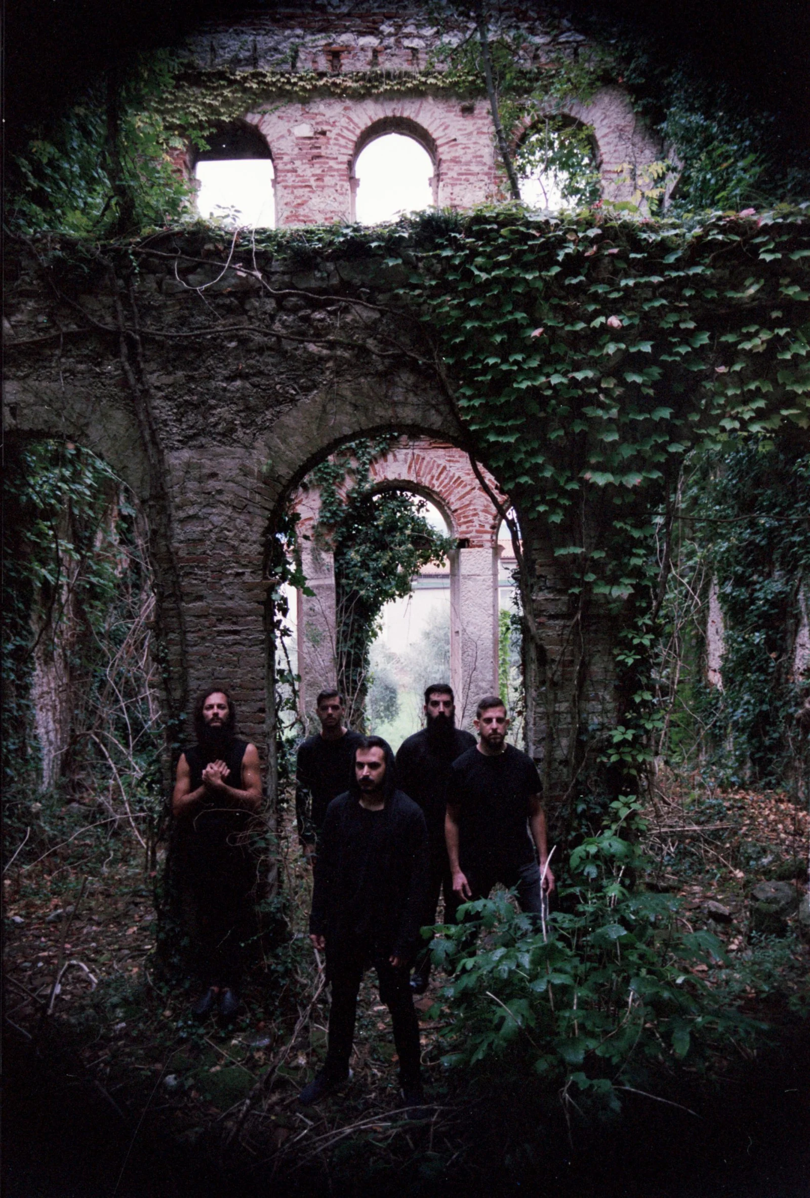 Die Sünde - Strega — photograph 13